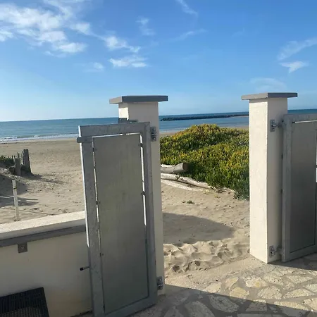 בית נופש Les Pieds Dans L'eau Le Grau-dʼAgde