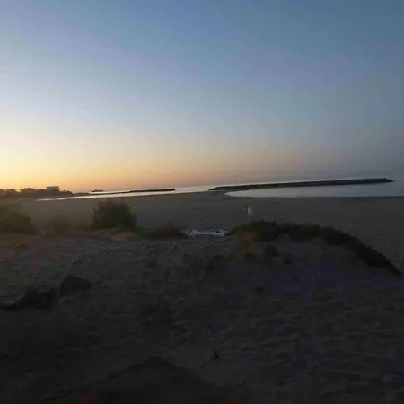 Les Pieds Dans L'eau * Le Grau-dʼAgde